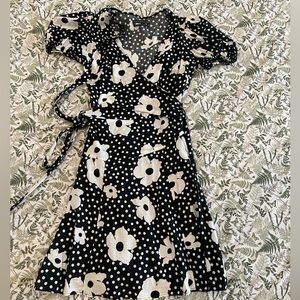 Urban Outfitters Floral puff sleeve wrap dress